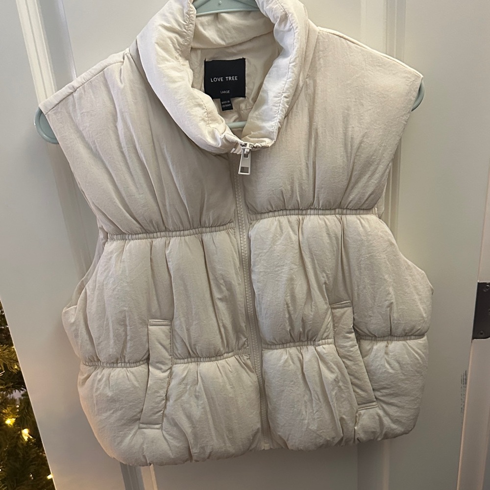 Love Tree Ivory Puffer Vest crop